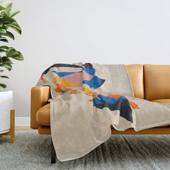 //05 Throw Blanket