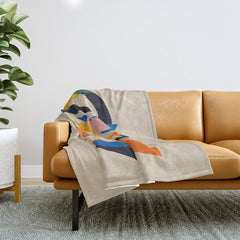//05 Throw Blanket