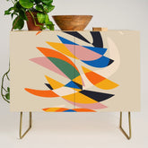 //05 Credenza