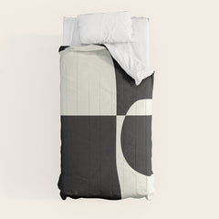 // Reverse 02 Comforter