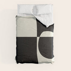 // Reverse 02 Comforter