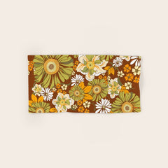 70s Retro Flower Power boho pattern Bath Towel