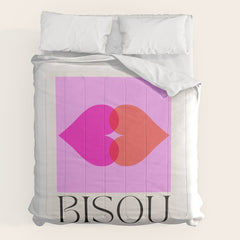 BISOU' Vibrant Minimal French Love kiss Art Comforter