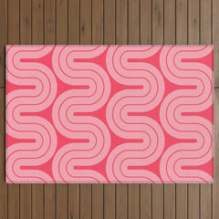 70s Throwback Wavy Stripes Pattern Outdoor Rug