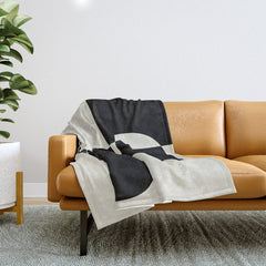 // Reverse 02 Throw Blanket
