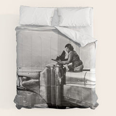1930 Margaret Bourke-White atop of the world New York City skyline black and white photograph Comforter