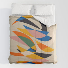 //05 Comforter