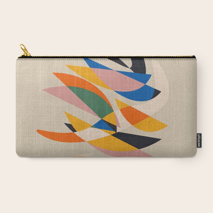 //05 Carry All Pouch