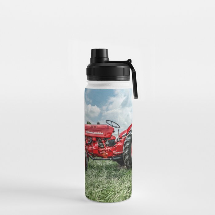 300 Vintage International Harvester Red Tractor Water Bottle