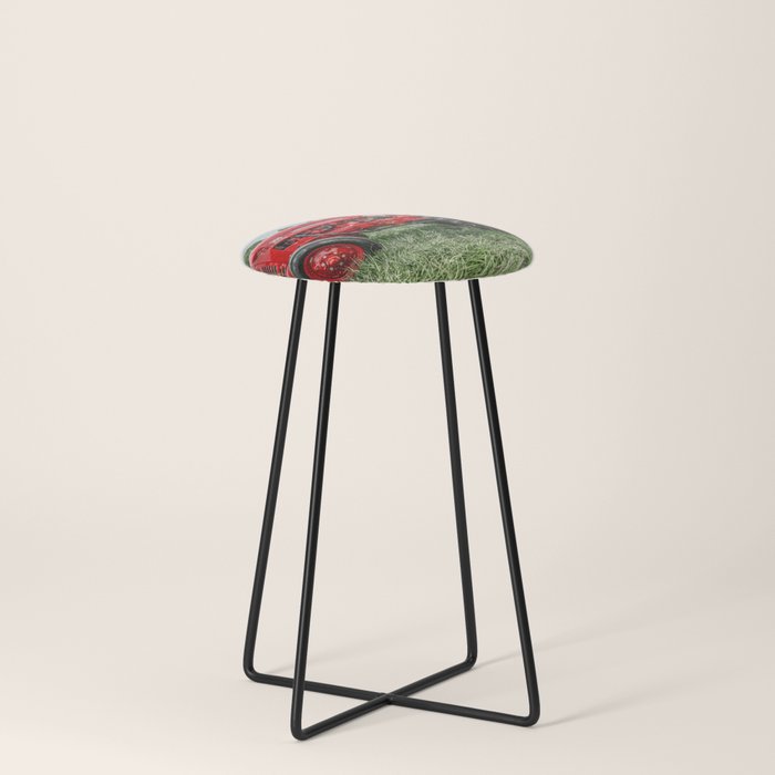 300 Vintage International Harvester Red Tractor Stool
