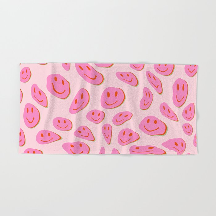 70s retro pink smiles pattern  Bath Towel