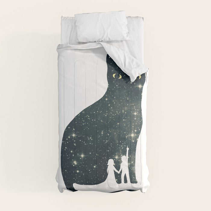 4 Moons Comforter