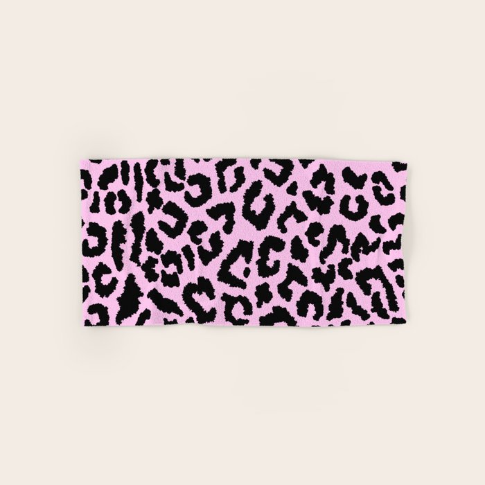 2000s leopard-black on palest pink Bath Towel
