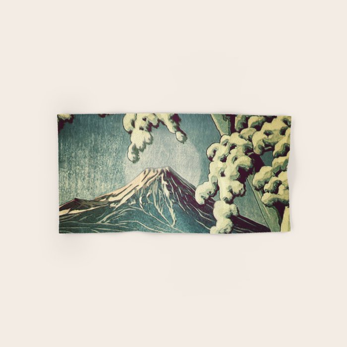 5 Lakes at Moonlight Bath Towel
