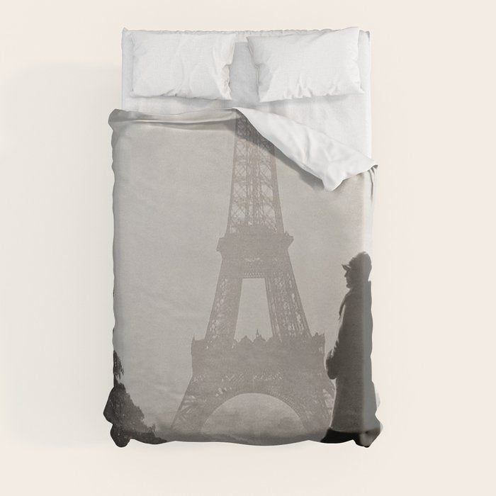 1920 Woman at the Gate, Eiffel Tower black and white photography / jazz age black & white photograph Duvet Cover