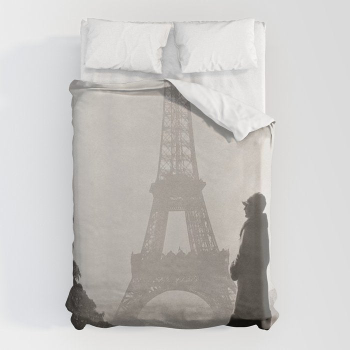 1920 Woman at the Gate, Eiffel Tower black and white photography / jazz age black & white photograph Duvet Cover