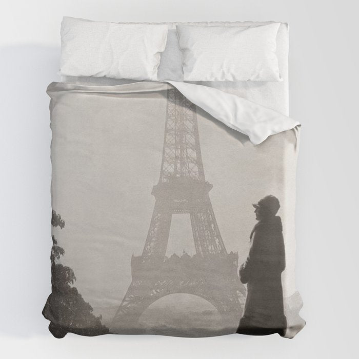 1920 Woman at the Gate, Eiffel Tower black and white photography / jazz age black & white photograph Duvet Cover