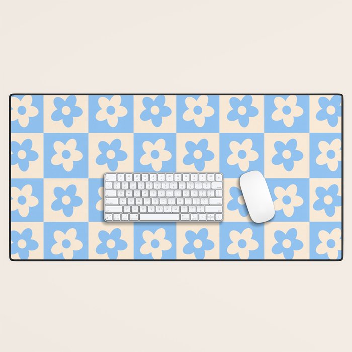 90s flowers checkers cream and blue Desk Mat