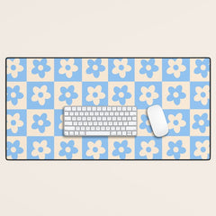 90s flowers checkers cream and blue Desk Mat