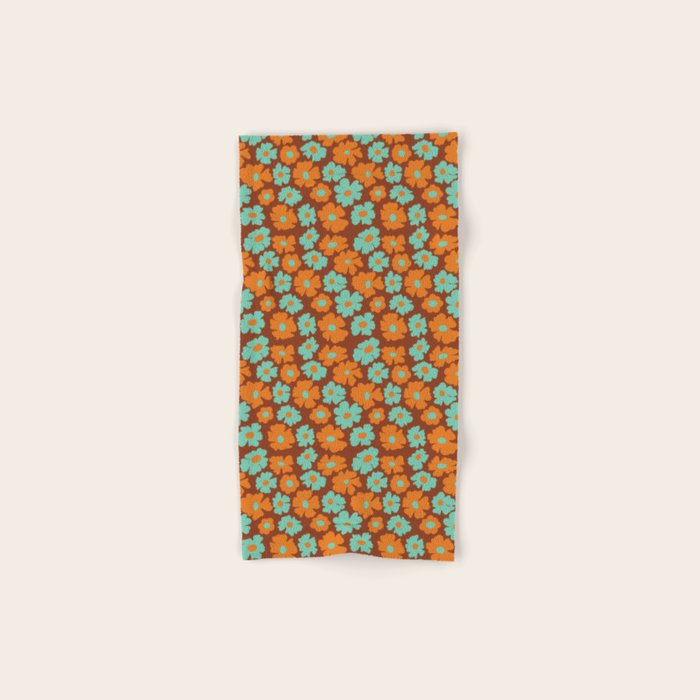 70's Retro print Bath Towel