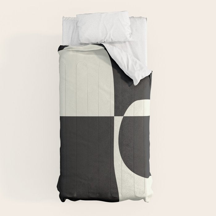 // Reverse 02 Comforter