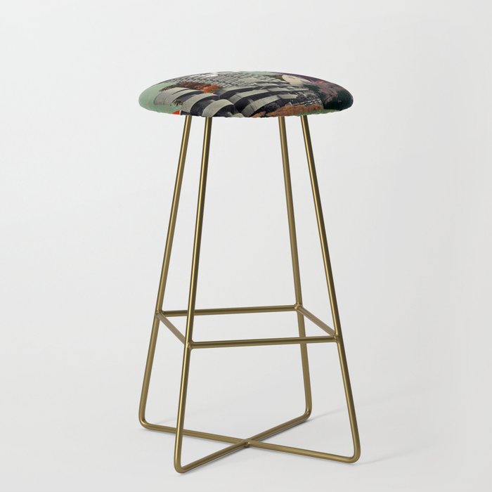 3046 Stool