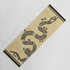 1776 "Join, or Die" Revolutionary War flag with 13 colonies, snake & no colors by Benjamin Franklin Yoga Mat