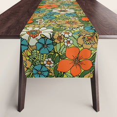 70s Plate Table Runner