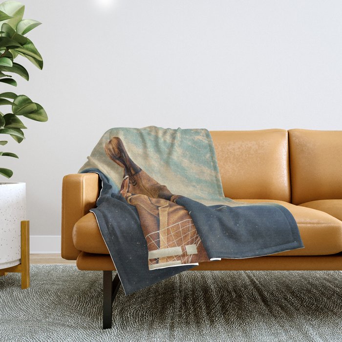 1972 - Annie Retro Collection Throw Blanket