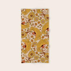 70s Floral Pattern Bath Towel