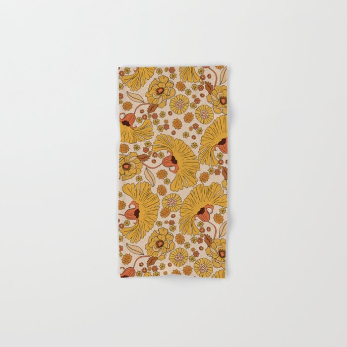 70s Floral Pattern Bath Towel