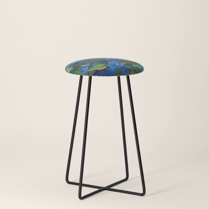 A Blueberry View Stool