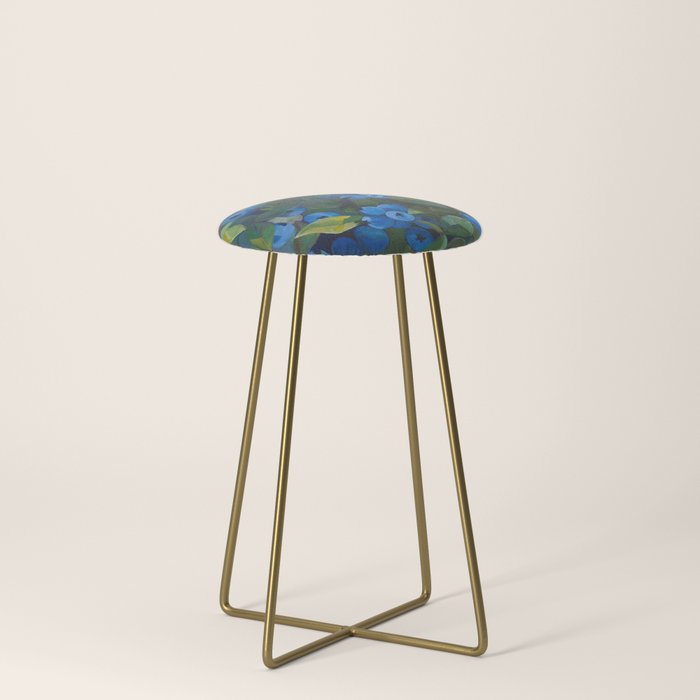 A Blueberry View Stool