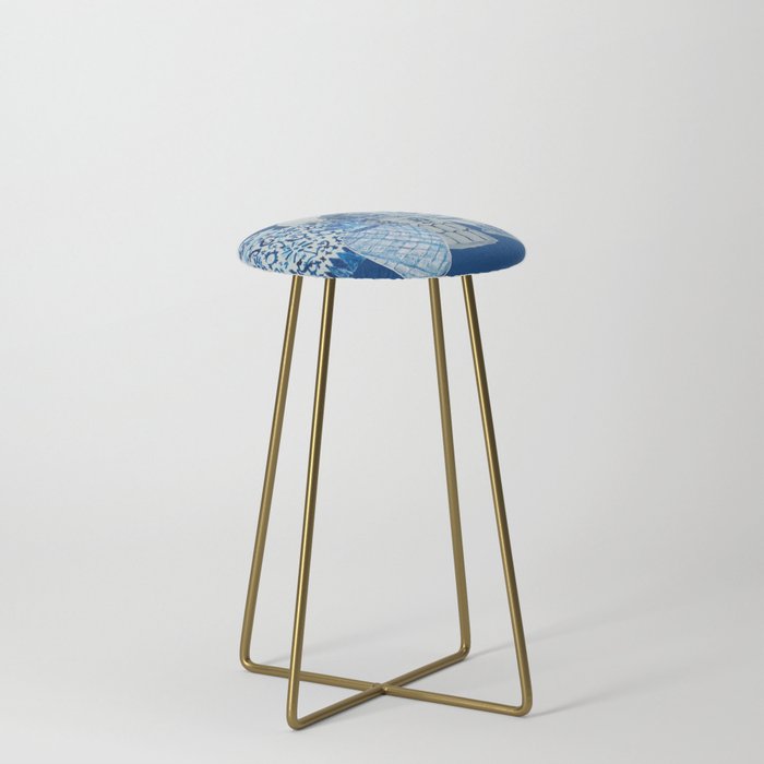 4 Four 4 Blue and White Ginger Jars  Stool