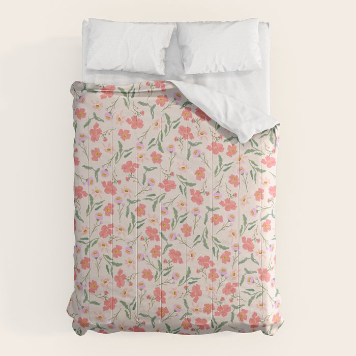 A breath of fresh air - A seamless floral pattern in pinks and reds Comforter