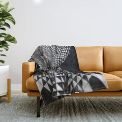 0622-JAL Heart Shape Pattern on Breasts and Nude Body Abstracted by Optical Patten Throw Blanket
