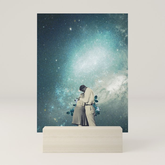 24916 Mini Art Print