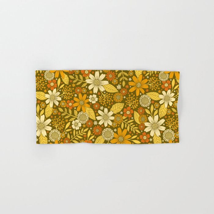 1970s Retro Flowers Pattern in Yellow, Orange & Olive Green Bath Towel