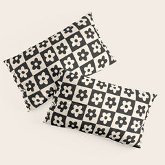 90s flowers checkers cream and black Pillow Sham