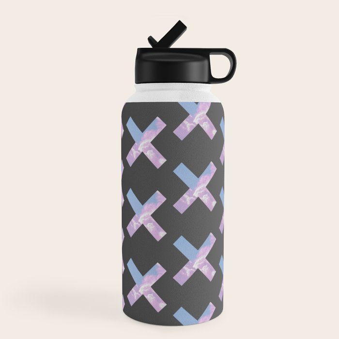 2010s era egirl x pattern Water Bottle
