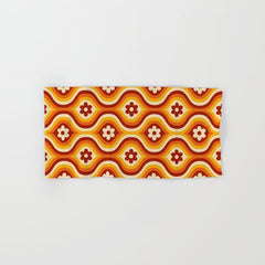 70s Groovy Daisy Ovals Pattern Bath Towel