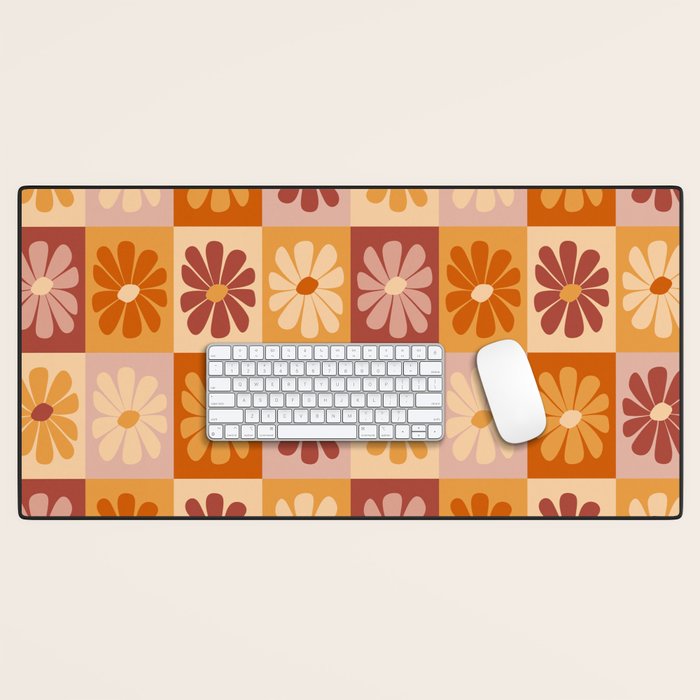 70's Daisy Bloom  Desk Mat
