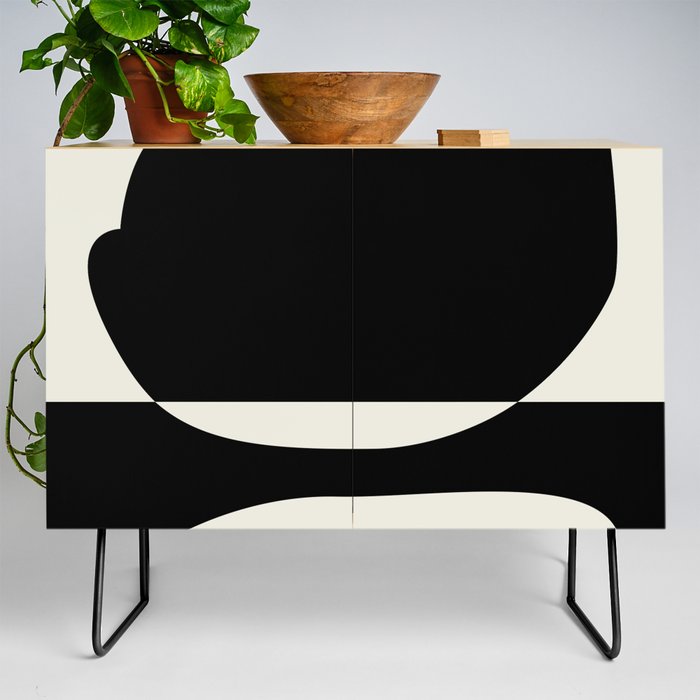 // Reverse 01 Credenza