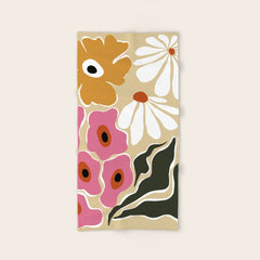 70's Retro garden   Bath Towel