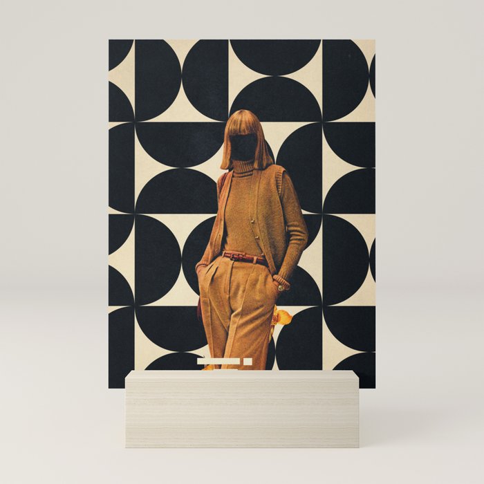 1978 - Annie Retro collection Mini Art Print
