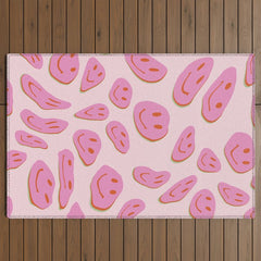 70s retro pink smiles pattern  Outdoor Rug