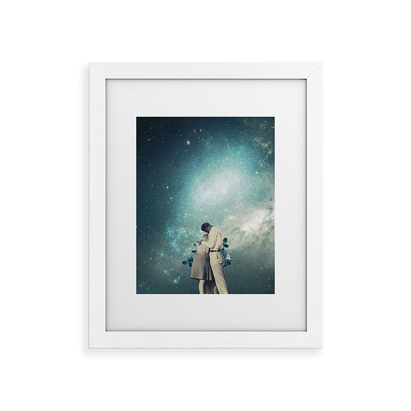 24916 Framed Art Print